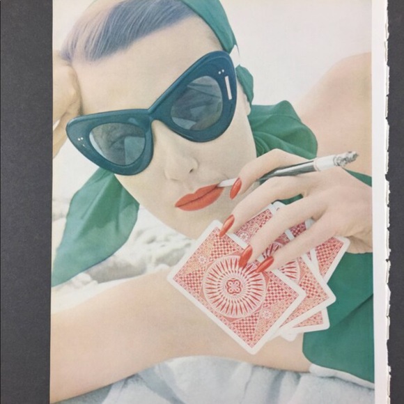 ! 1 Page/2 Sides frm VTG 1951 Photo Book, Liqueurs & Cigarettes, Cards on Beach, - Picture 1 of 4